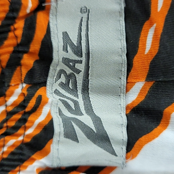 BUY 1 GET 1 FREE ZUBAZ - Picture 2 of 6
